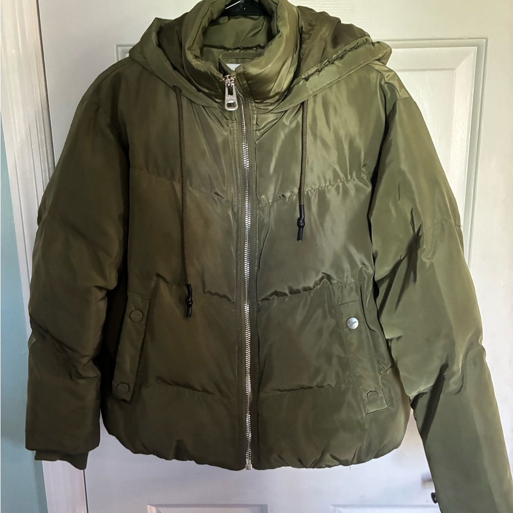 Olive Green Hooded Puffer Jacket - Lightweight Insulated Coat
